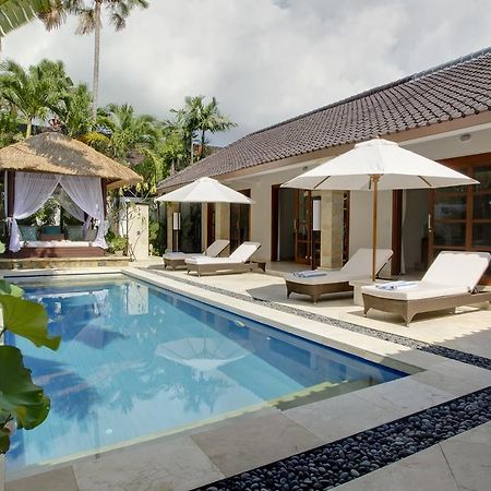 Villa Alu Lima Seminyak Extérieur photo